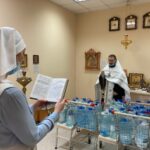 В Перинатальном центре состоялся водосвятный молебен