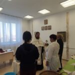 13 января в Молебной комнате Женской консультации прошел молебен для беременных и крещение